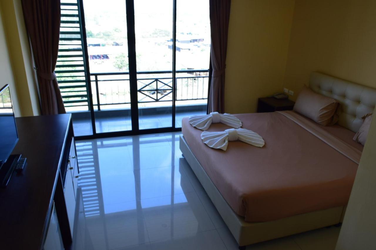 Spm Residence Resort & Spa Си Рача Екстериор снимка